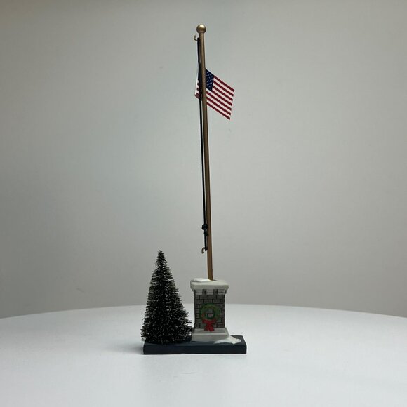 Dept 56 Stars And Stripes Flag Pole General Village Accessory - Picture 4 of 6